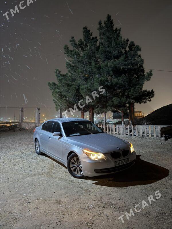 BMW 530 2009 - 180 000 TMT - Балканабат - img 8