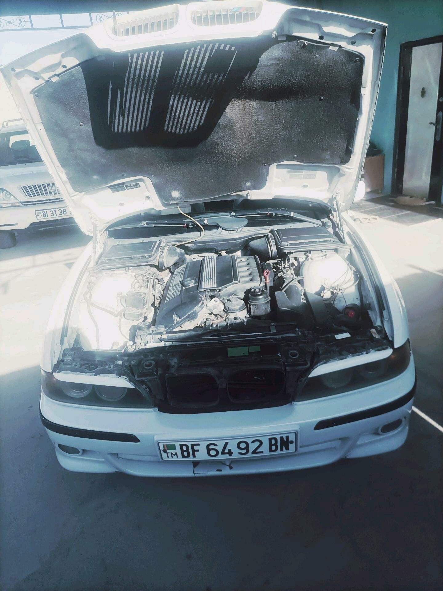 BMW E39 2002 - 90 000 TMT - Türkmenbaşy - img 8