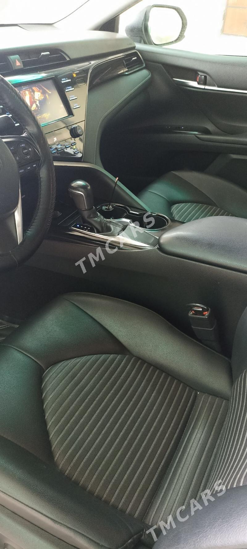 Toyota Camry 2019 - 255 000 TMT - Аркадаг - img 2