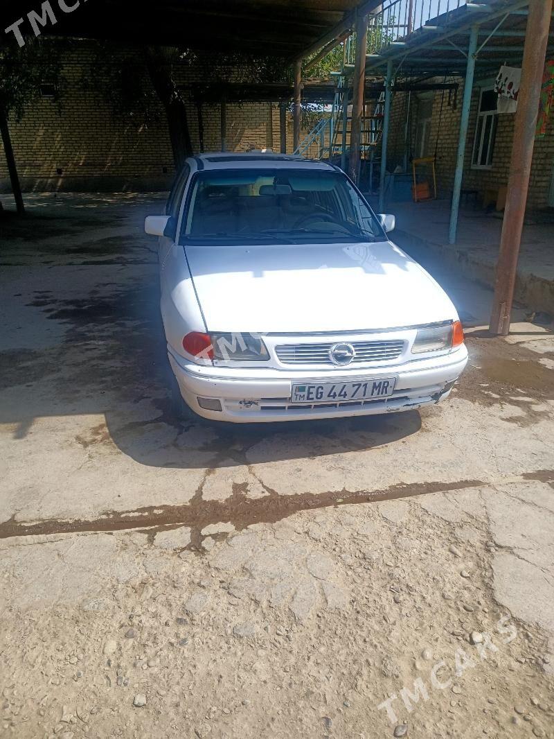 Opel Astra 1993 - 32 000 TMT - Мары - img 5