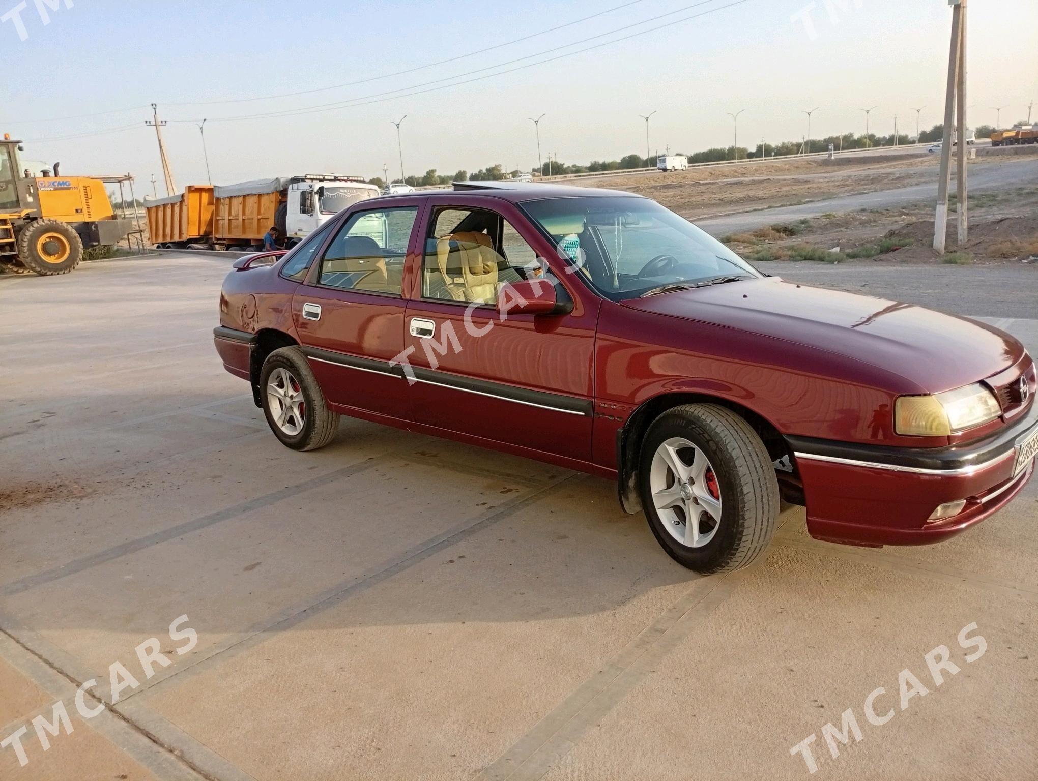 Opel Vectra 1992 - 26 000 TMT - Mary - img 5