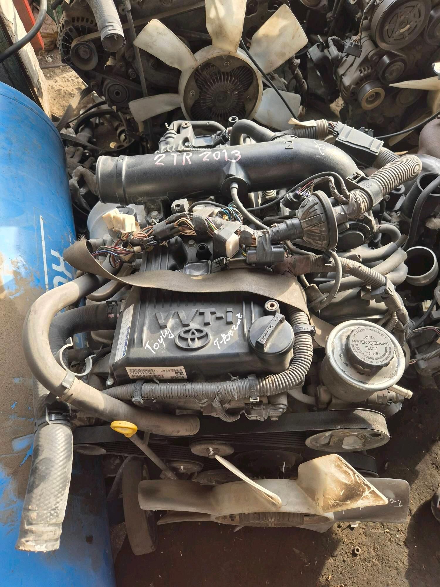Hilux mator 2.7 benzin 62 000 TMT - Tagtabazar - img 3