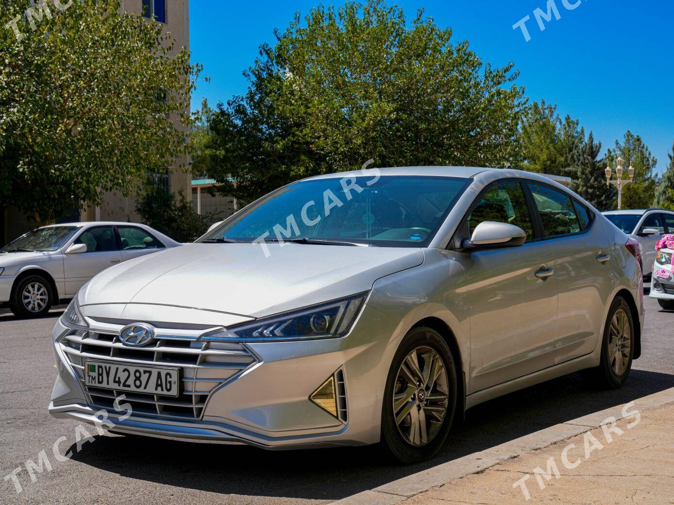 Hyundai Elantra 2019 - 200 000 TMT - Atatürk köç. - img 2