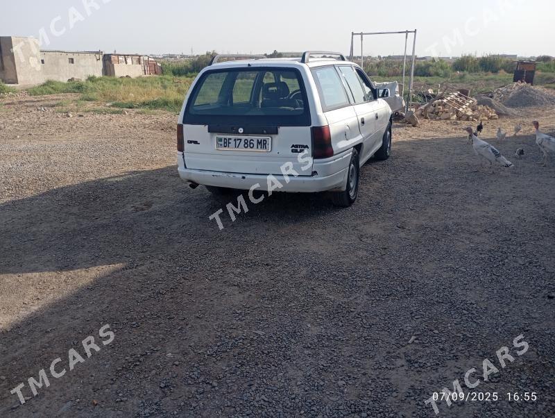 Opel Astra 1993 - 22 000 TMT - Мары - img 3