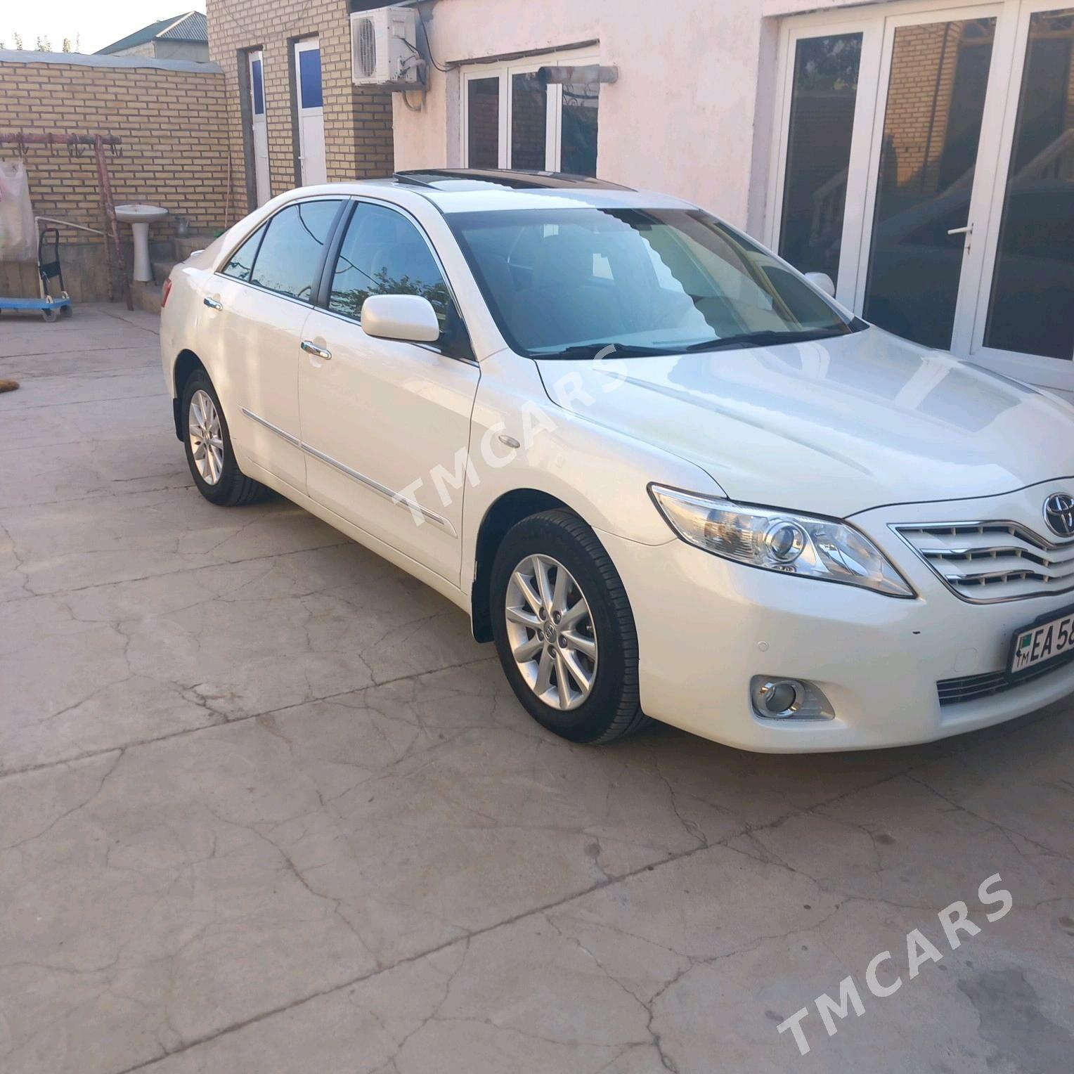 Toyota Camry 2011 - 207 000 TMT - Ашхабад - img 3