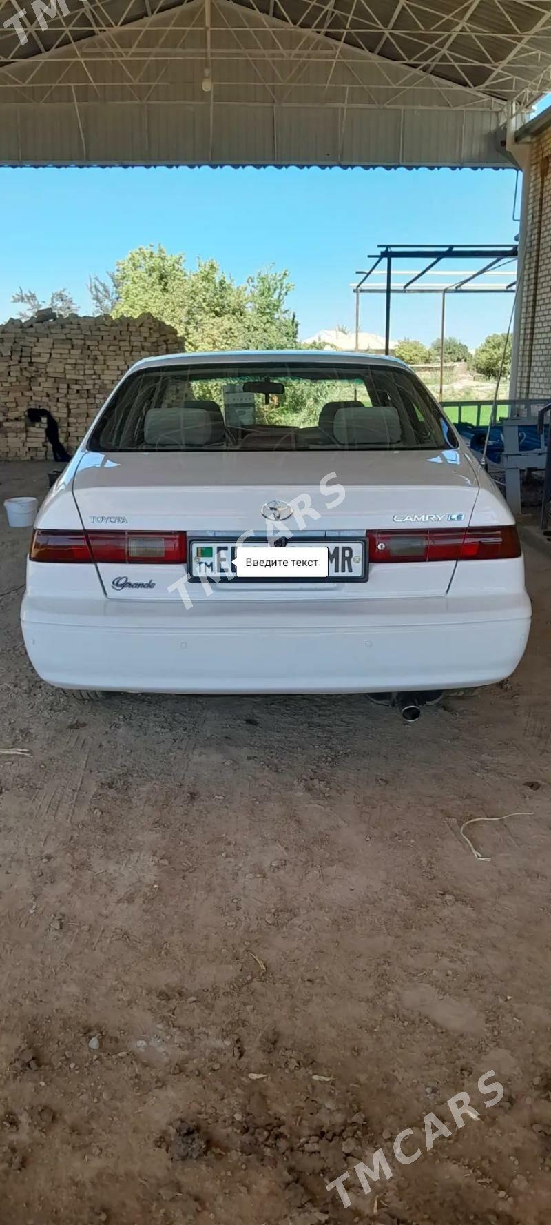 Toyota Camry 1998 - 122 000 TMT - Мары - img 4