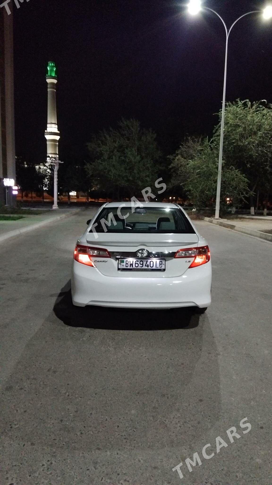 Toyota Camry 2012 - 200 000 TMT - Туркменабат - img 10