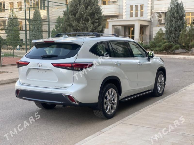 Toyota Highlander 2021 - 530 000 TMT - Мары - img 4