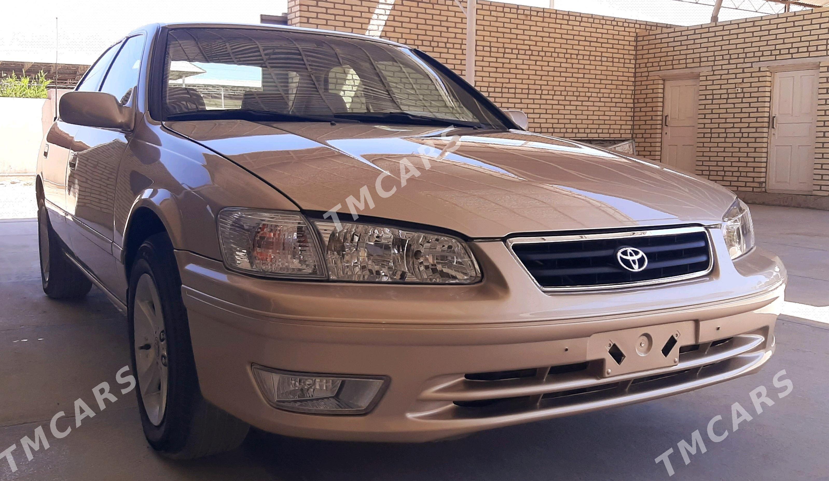 Toyota Camry 2001 - 160 000 TMT - Мары - img 3