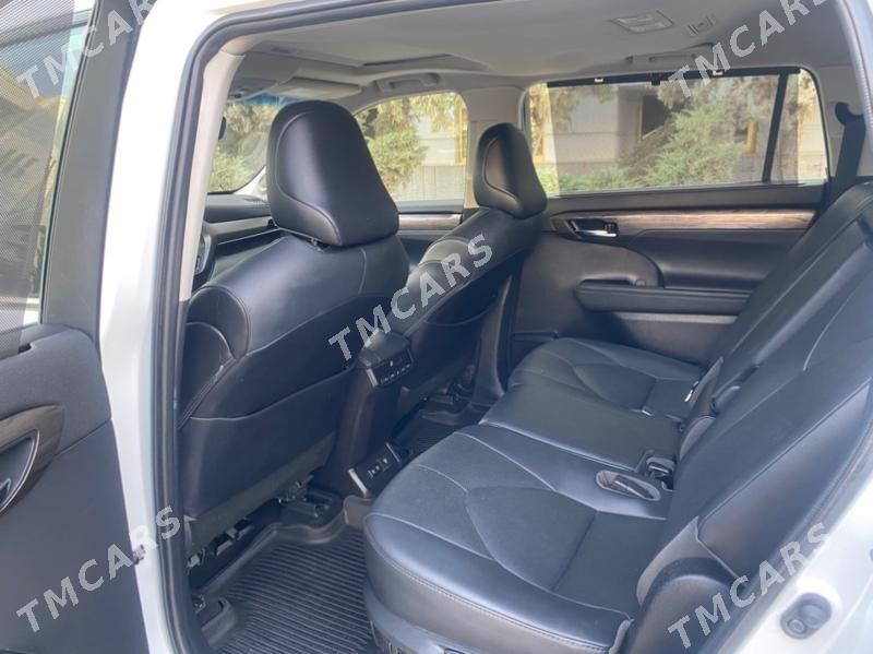 Toyota Highlander 2021 - 530 000 TMT - Мары - img 6