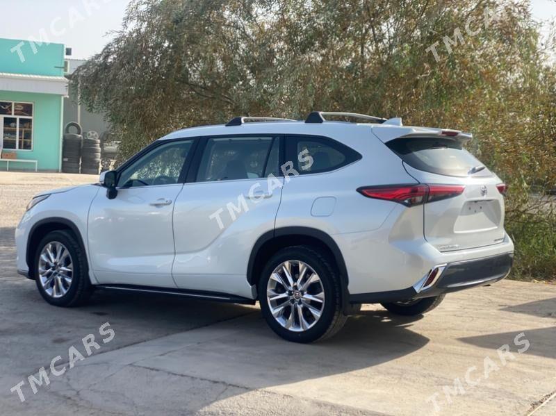 Toyota Highlander 2021 - 530 000 TMT - Мары - img 8