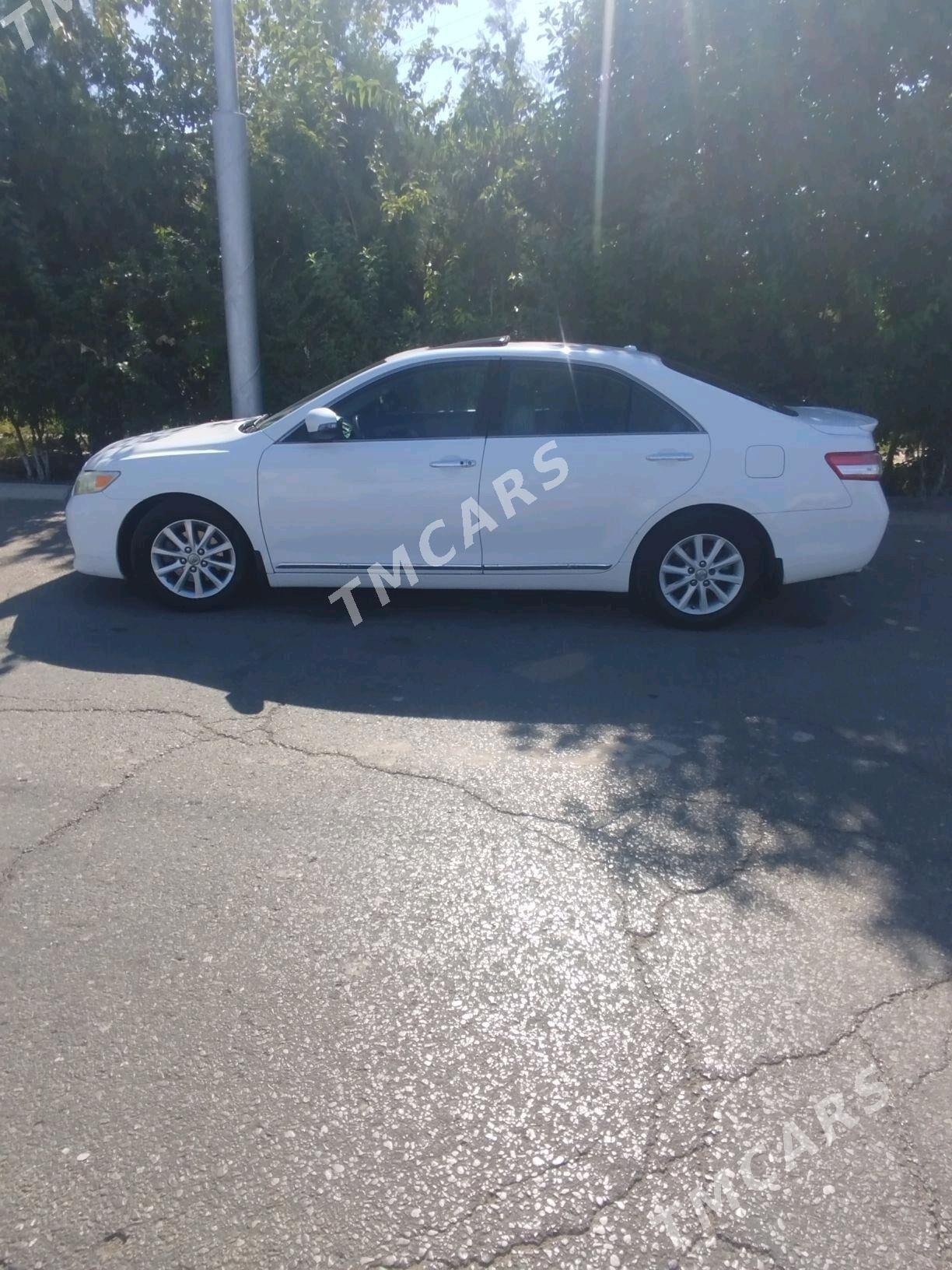 Toyota Camry 2011 - 220 000 TMT - Дашогуз - img 8