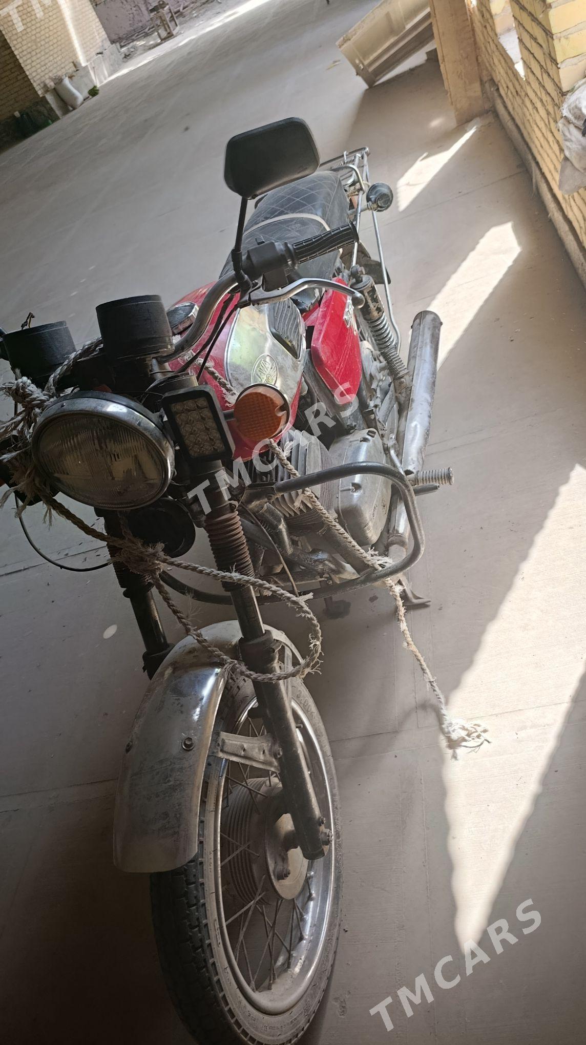 Jawa 300 2022 - 10 000 TMT - Саят - img 5
