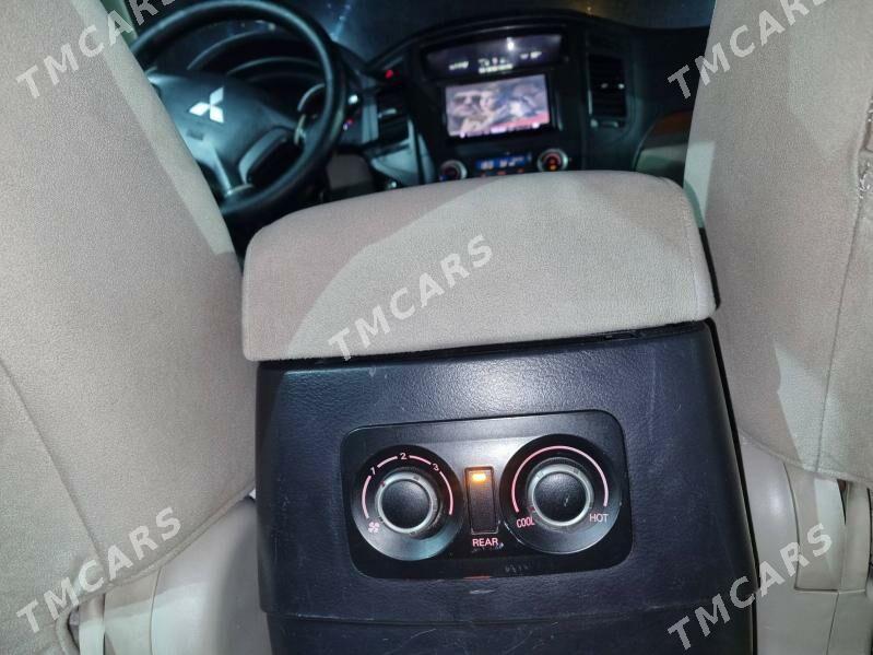 Mitsubishi Pajero 2008 - 218 000 TMT - Aşgabat - img 10
