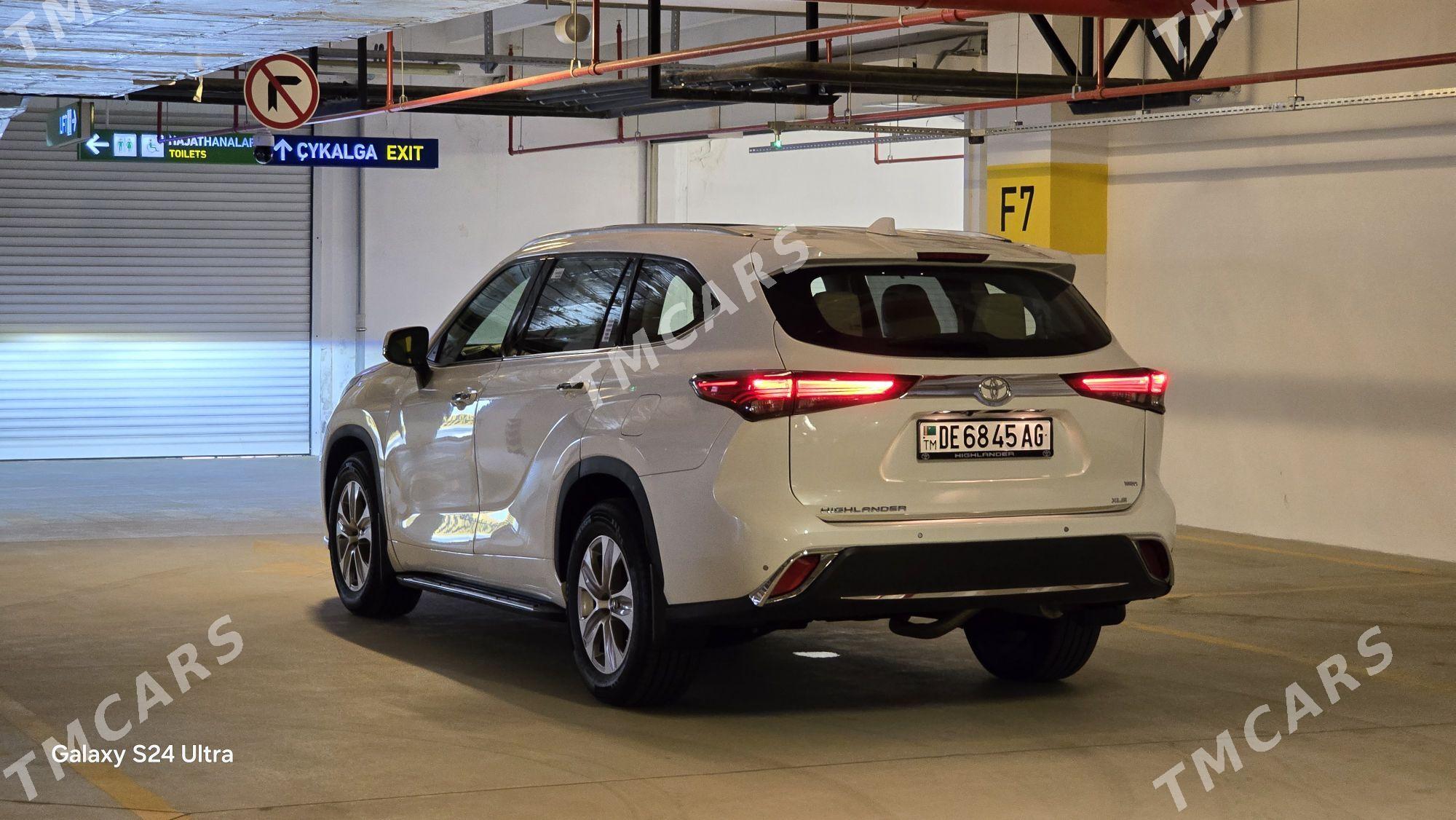 Toyota Highlander 2021 - 480 000 TMT - Aşgabat - img 3
