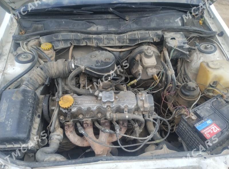 Opel Vectra 1991 - 32 000 TMT - Фарап - img 4