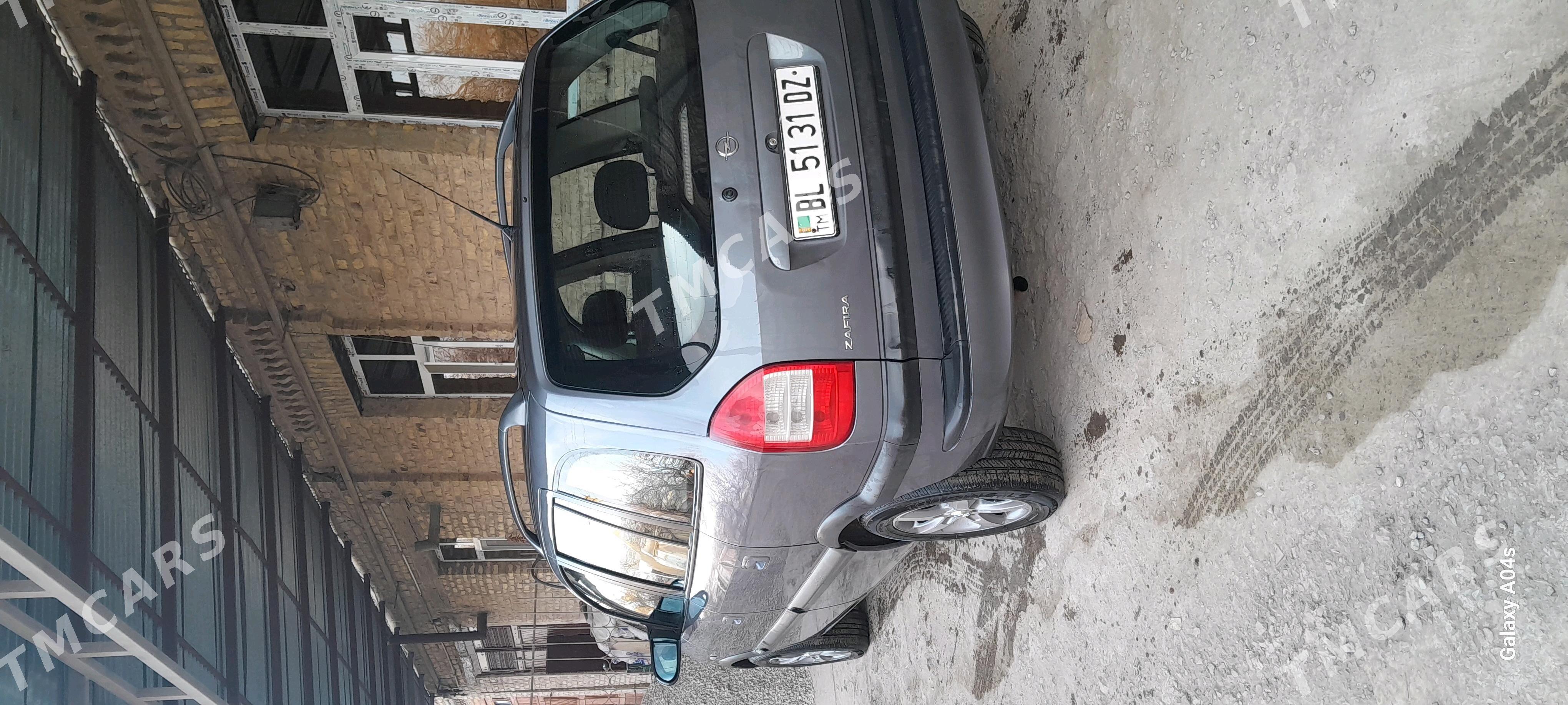 Opel Zafira 2004 - 98 000 TMT - Дашогуз - img 4