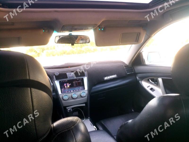Toyota Camry 2009 - 200 000 TMT - Дашогуз - img 8