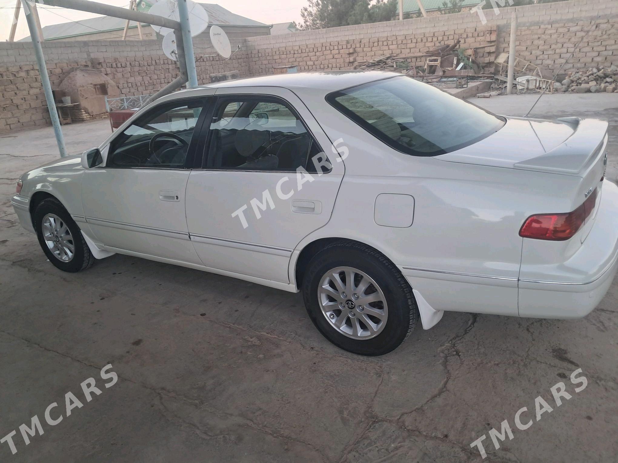 Toyota Camry 2000 - 150 000 TMT - Tejen - img 7
