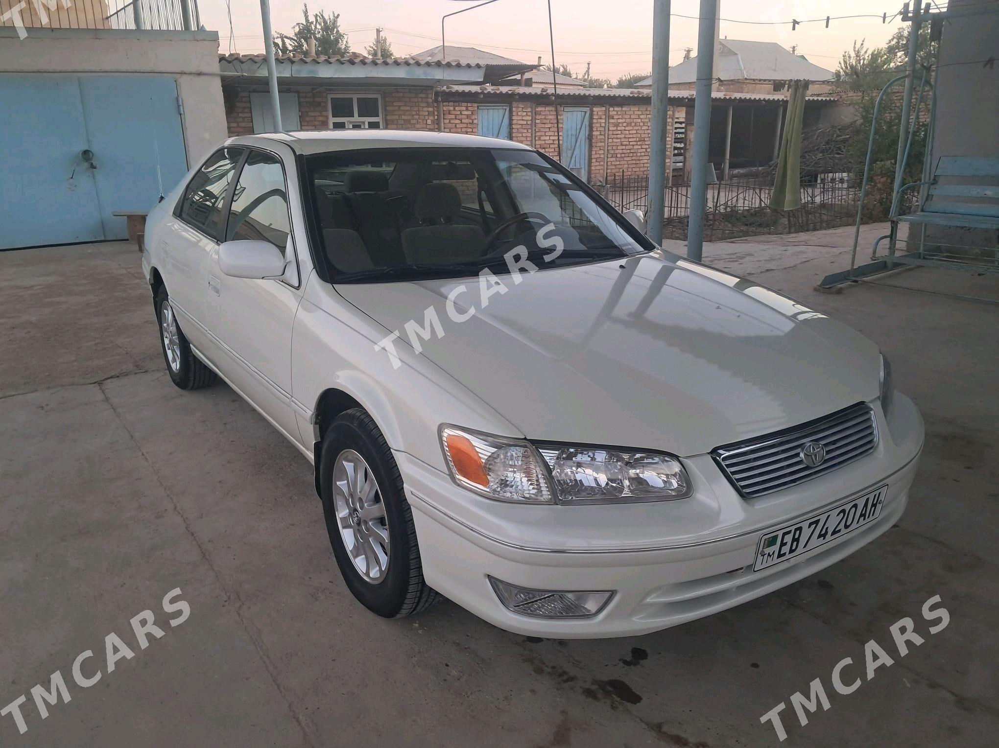 Toyota Camry 2000 - 150 000 TMT - Tejen - img 4