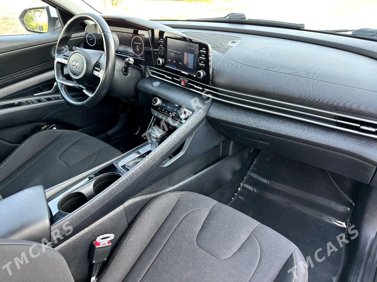 Hyundai Elantra 2022 - 238 000 TMT - Aşgabat - img 6