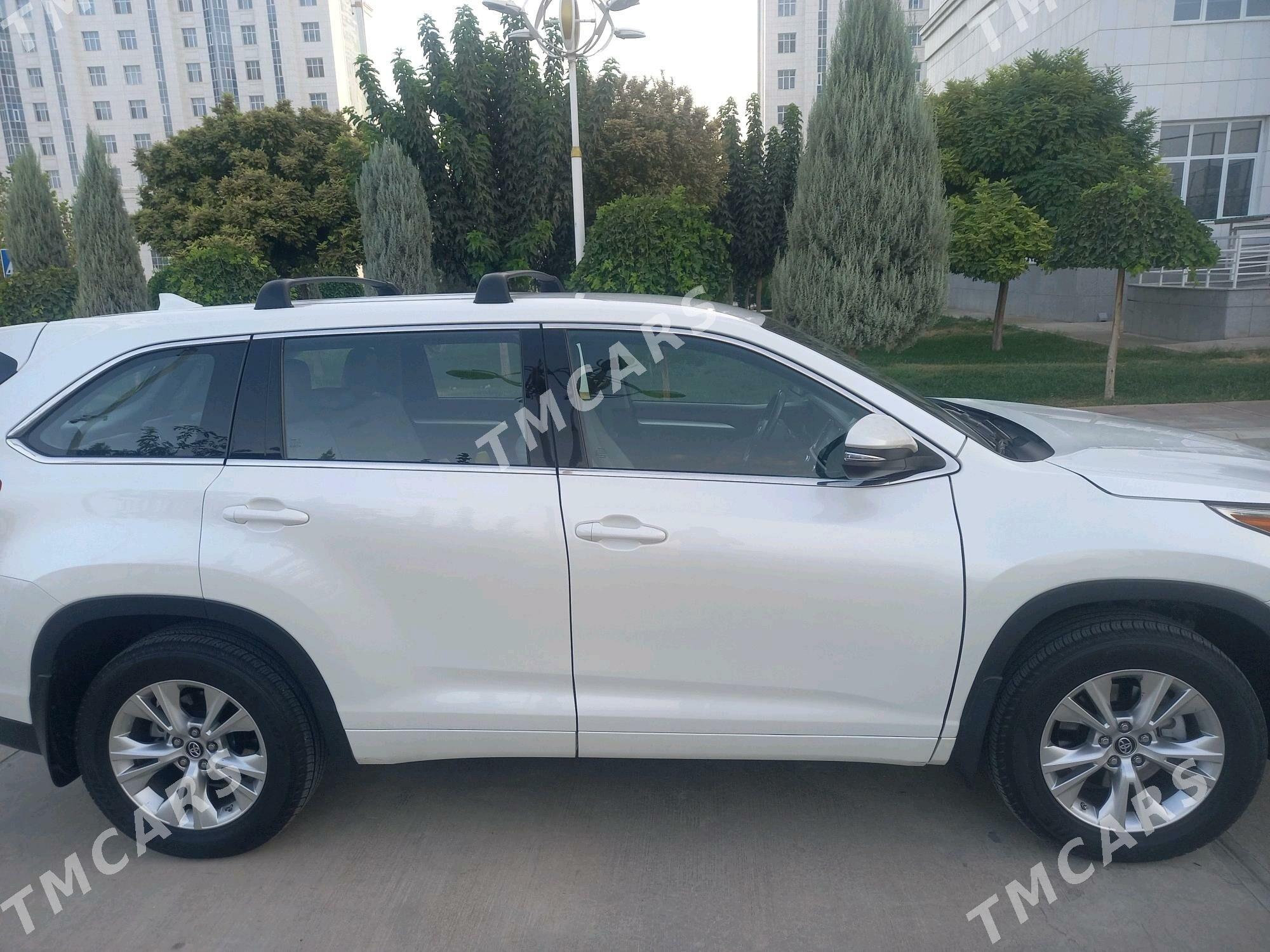 Toyota Highlander 2017 - 420 000 TMT - Aşgabat - img 10