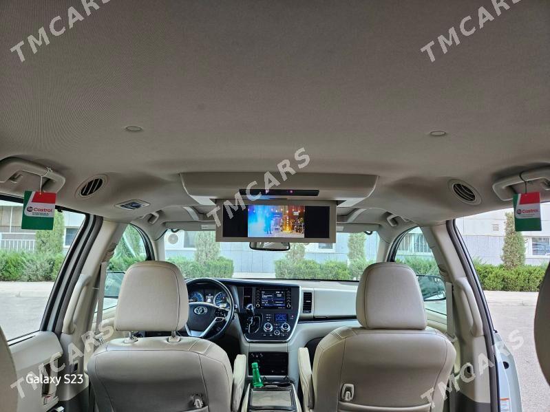 Toyota Sienna 2018 - 440 000 TMT - Мары - img 8