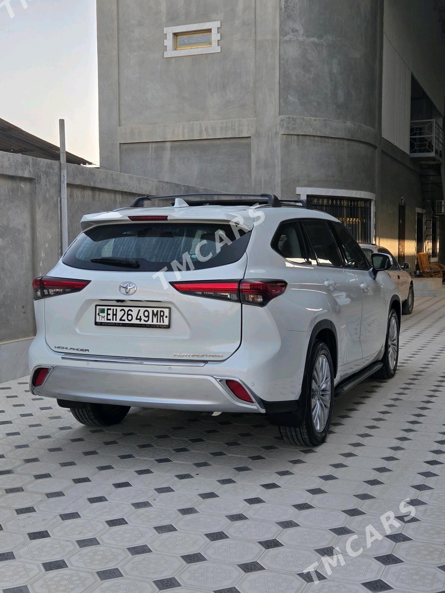 Toyota Highlander 2020 - 590 000 TMT - Мары - img 7