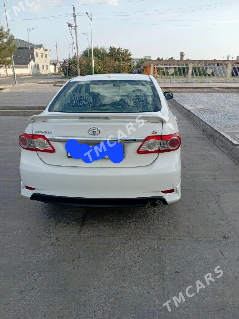 Toyota Corolla 2011 - 155 000 TMT - Türkmenabat - img 4