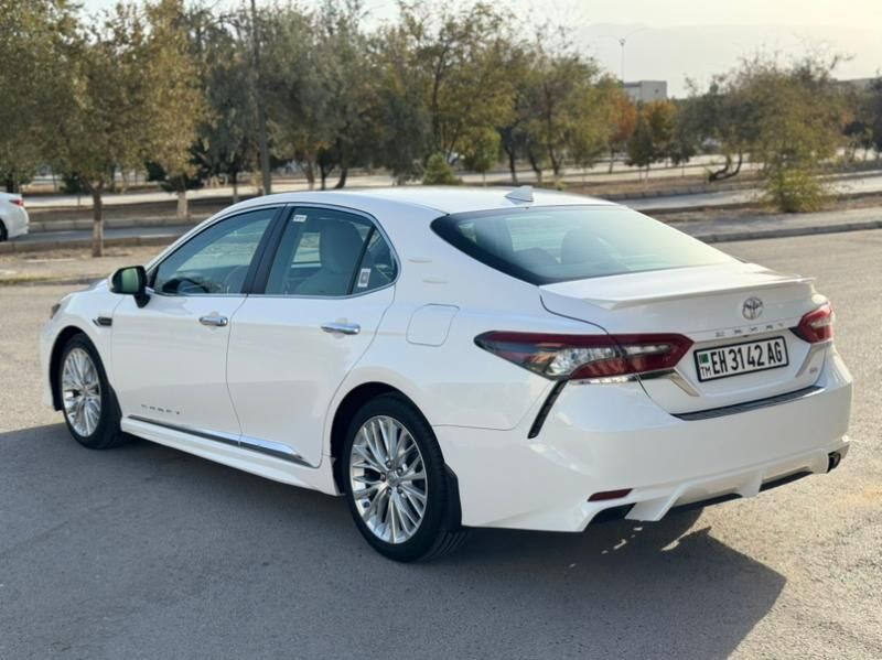 Toyota Camry 2018 - 285 000 TMT - Ашхабад - img 4