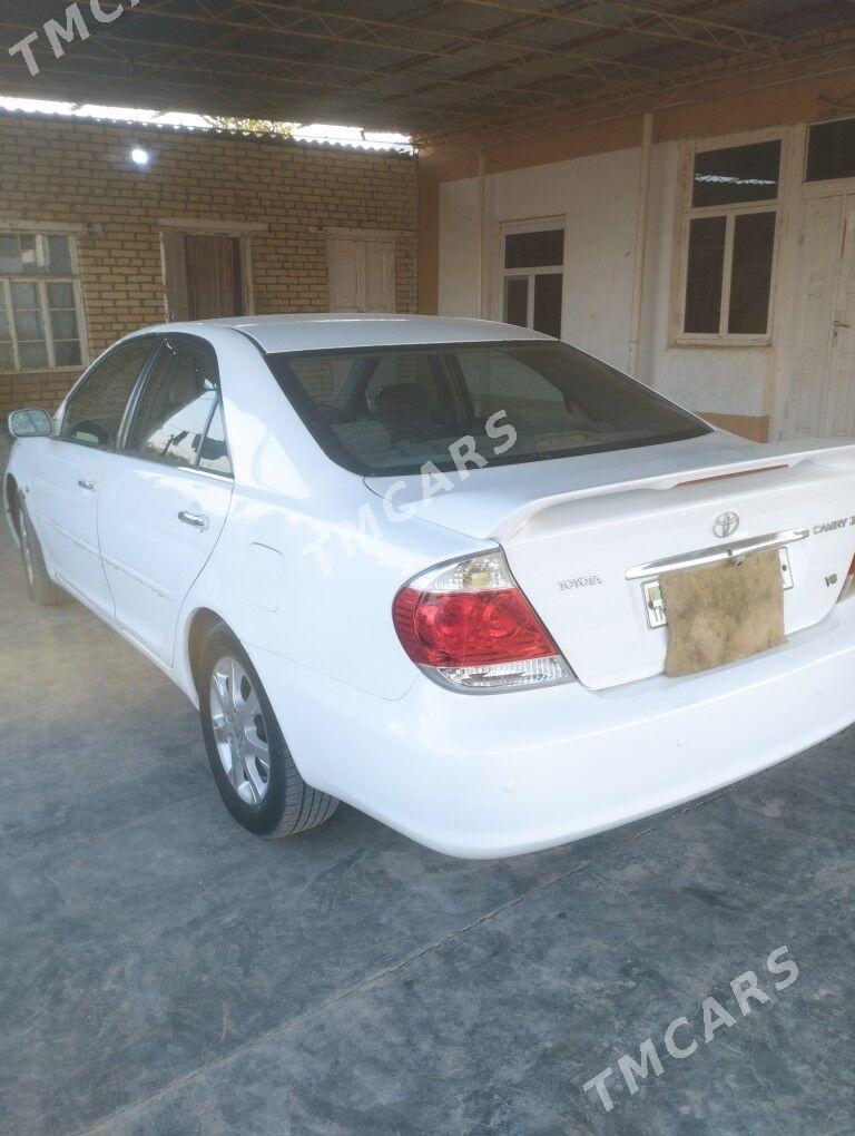 Toyota Camry 2003 - 154 000 TMT - Байрамали - img 8