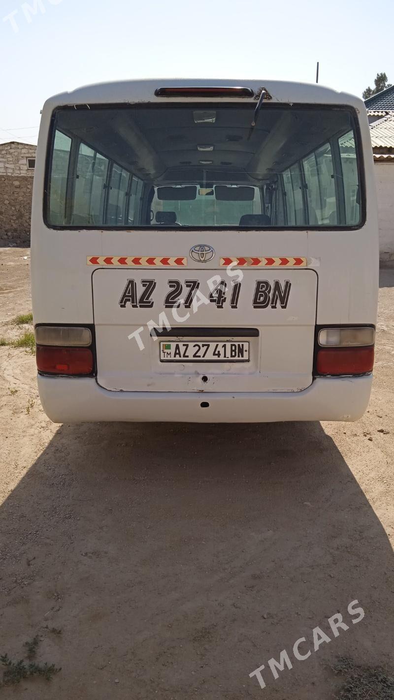 Toyota Coaster 2001 - 200 000 TMT - Jebel - img 2