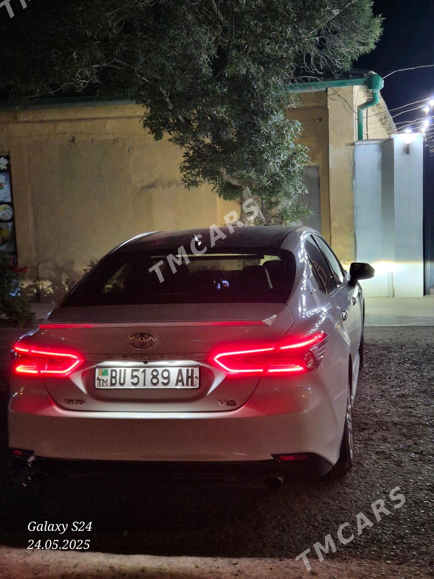 Toyota Camry 2019 - 260 000 TMT - Кака - img 4