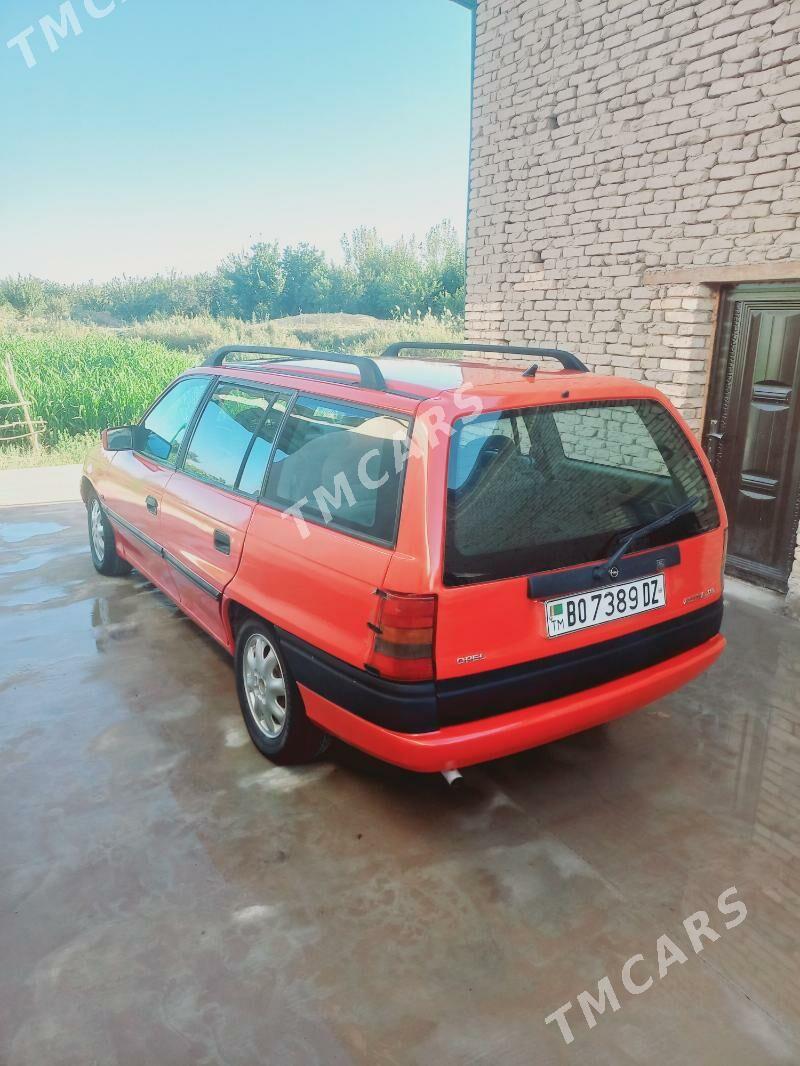Opel Vectra 1992 - 40 000 TMT - Şabat etr. - img 4