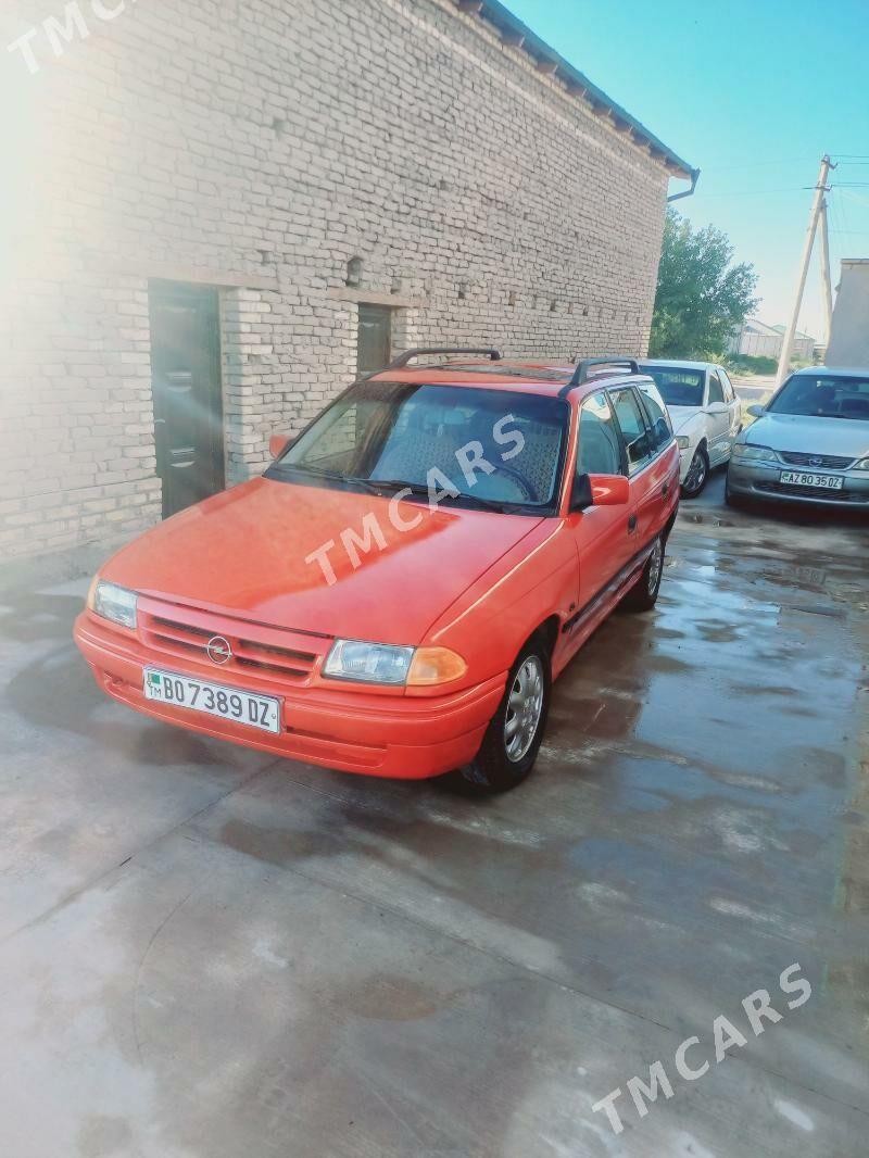 Opel Vectra 1992 - 40 000 TMT - Şabat etr. - img 1