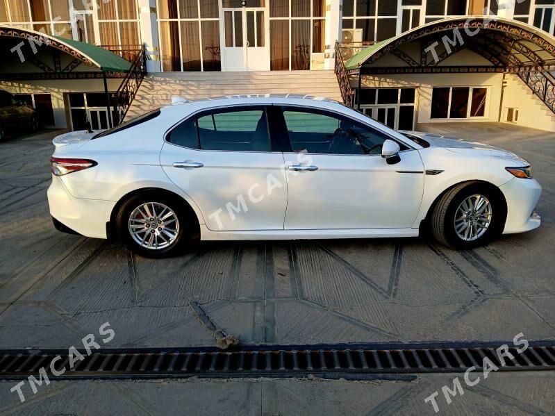 Toyota Camry 2019 - 270 000 TMT - Керки - img 4