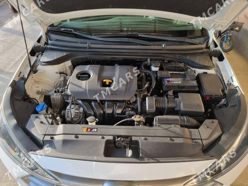 Hyundai Elantra 2020 - 240 000 TMT - Aşgabat - img 8