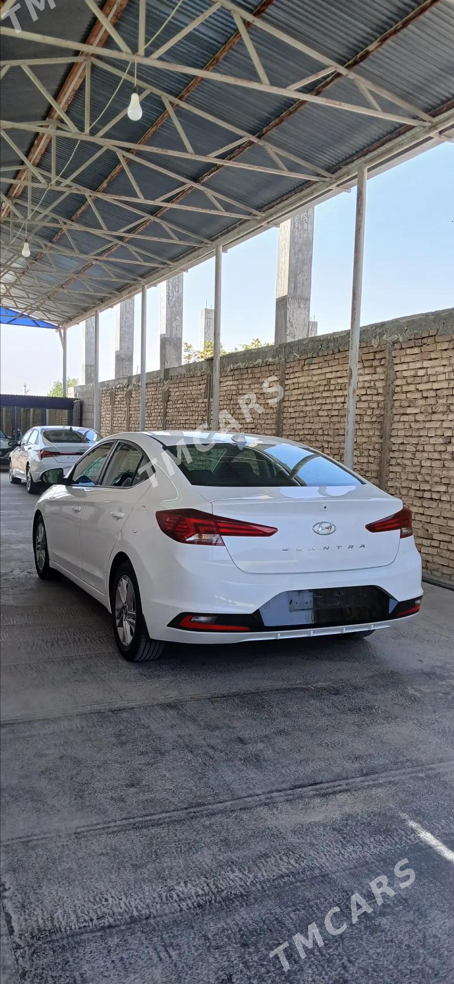 Hyundai Elantra 2020 - 240 000 TMT - Aşgabat - img 5