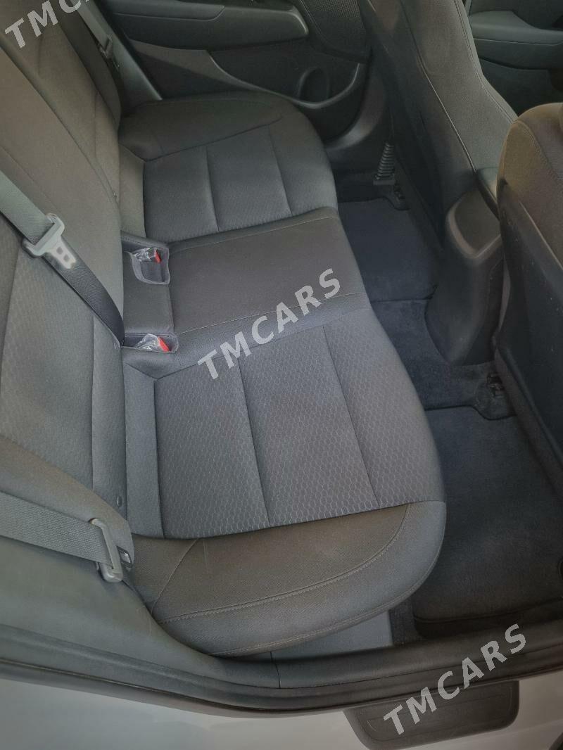 Hyundai Elantra 2020 - 240 000 TMT - Aşgabat - img 9