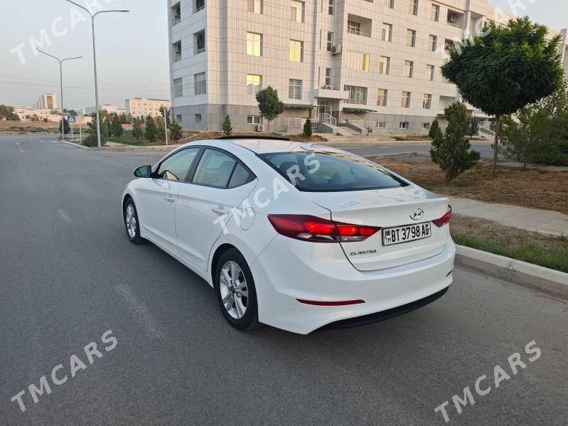 Hyundai Elantra 2018 - 220 000 TMT - Aşgabat - img 4