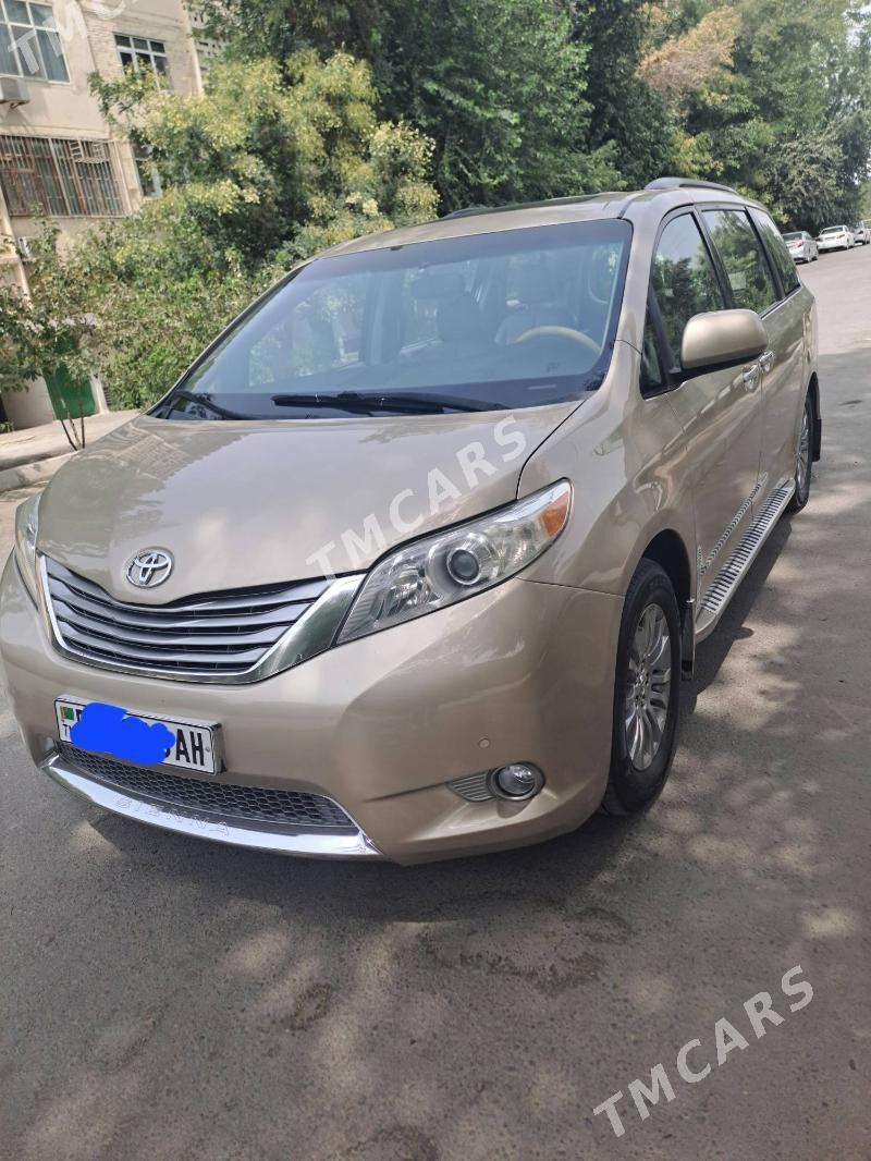Toyota Sienna 2011 - 310 000 TMT - Ким район - img 4
