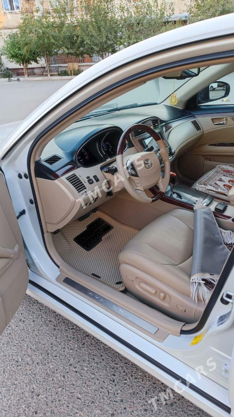 Toyota Avalon 2011 - 320 000 TMT - Howdan "W" - img 4
