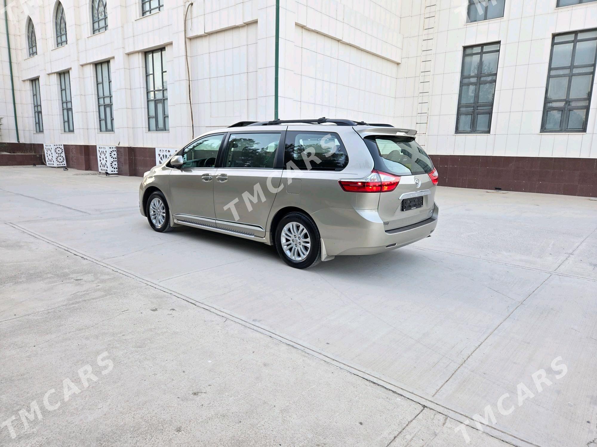 Toyota Sienna 2016 - 375 000 TMT - Büzmeýin - img 3