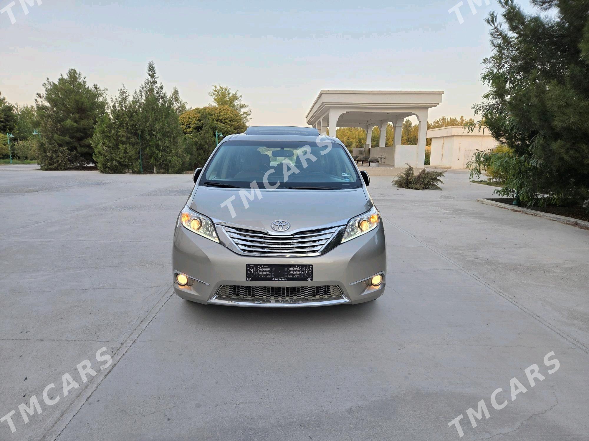 Toyota Sienna 2016 - 375 000 TMT - Büzmeýin - img 6