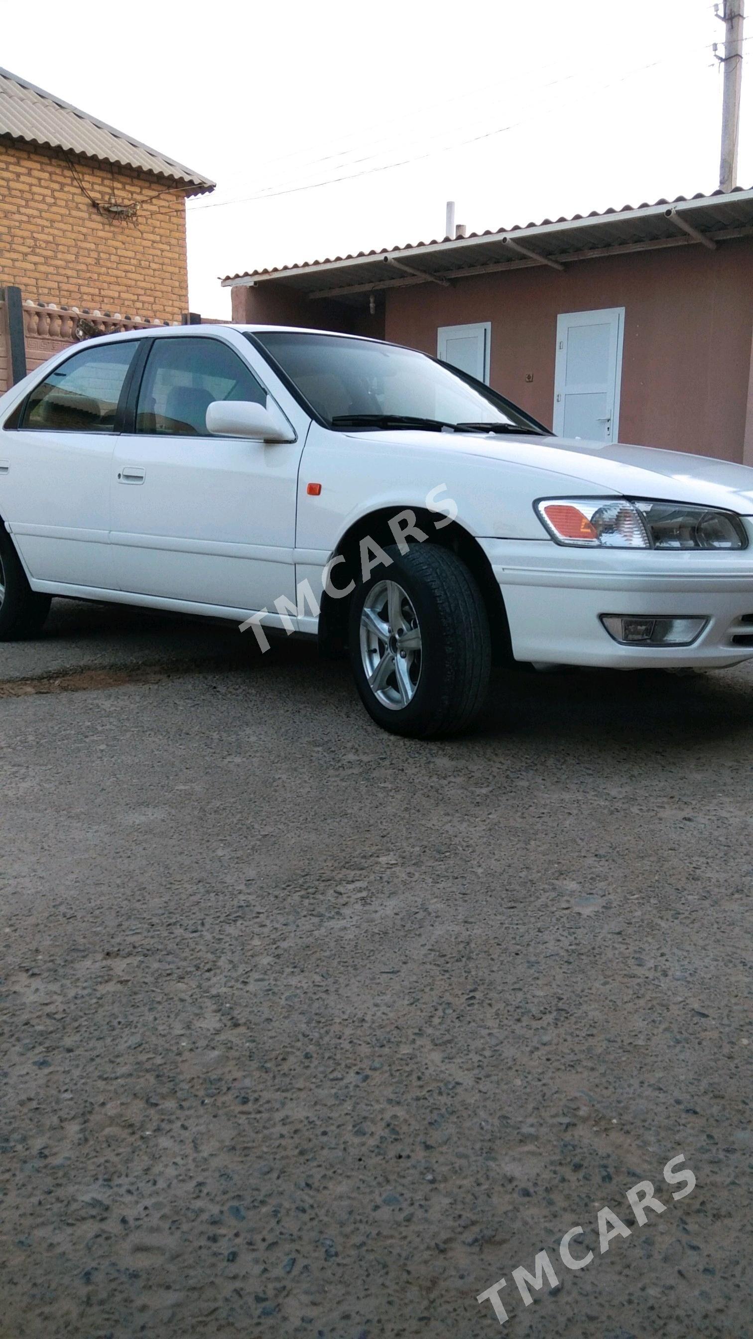 Toyota Camry 2001 - 113 000 TMT - Tejen - img 3