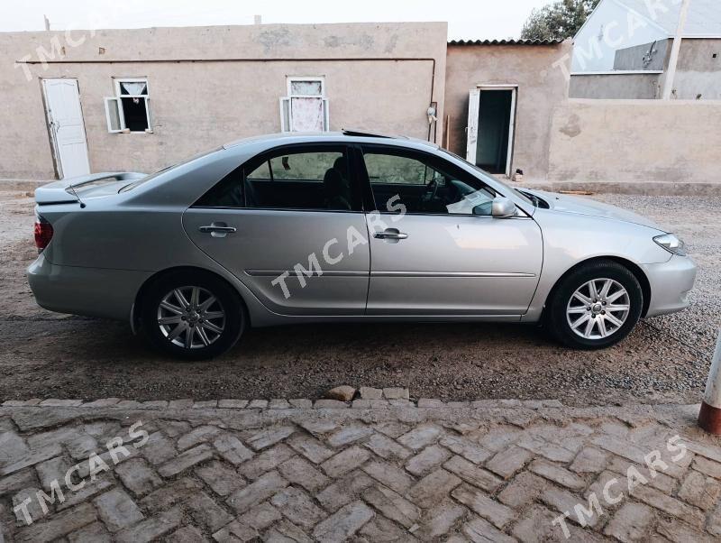 Toyota Camry 2003 - 218 000 TMT - Ёлётен - img 5
