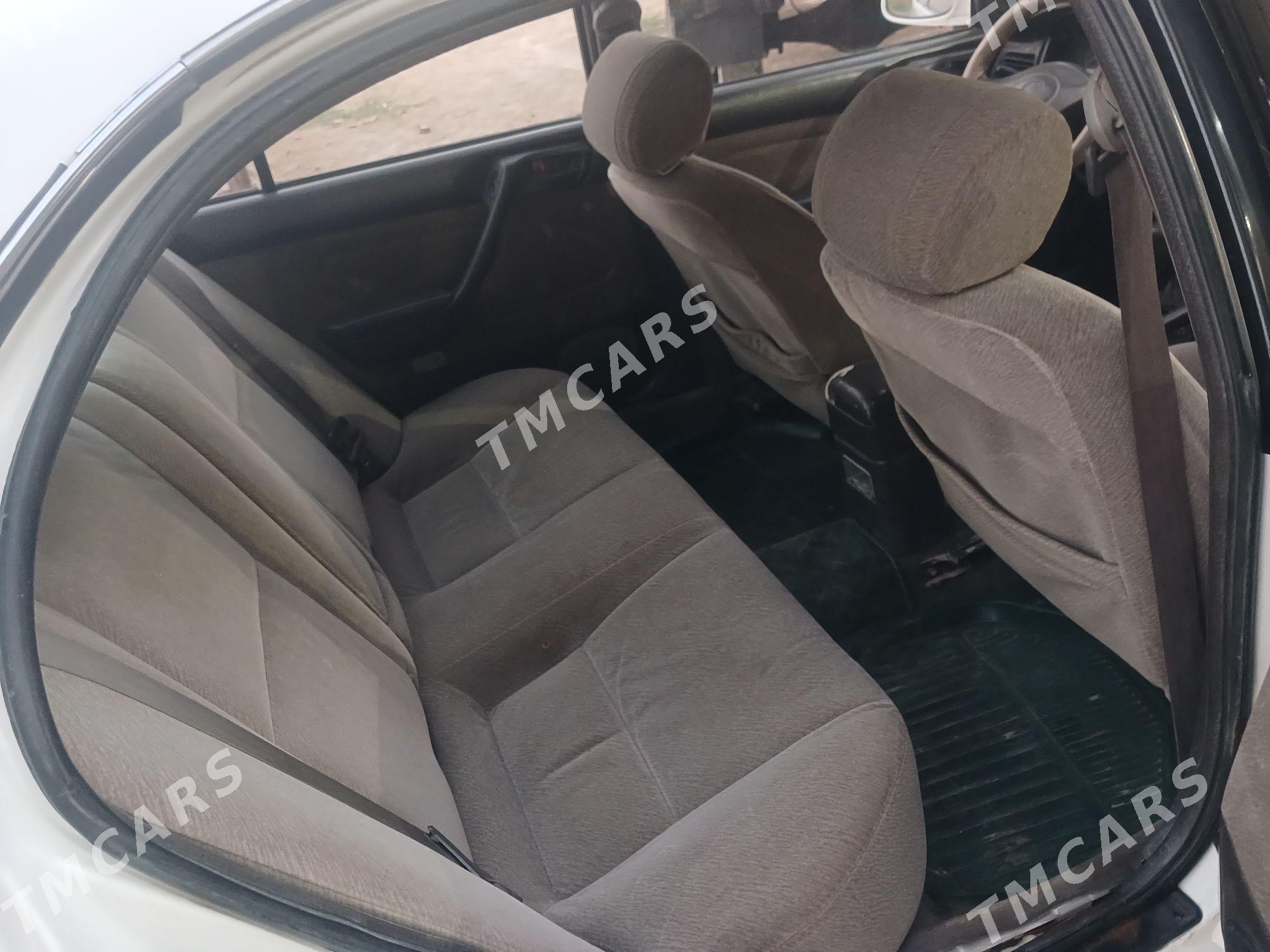 Toyota Corona 1993 - 68 000 TMT - Сакар - img 9