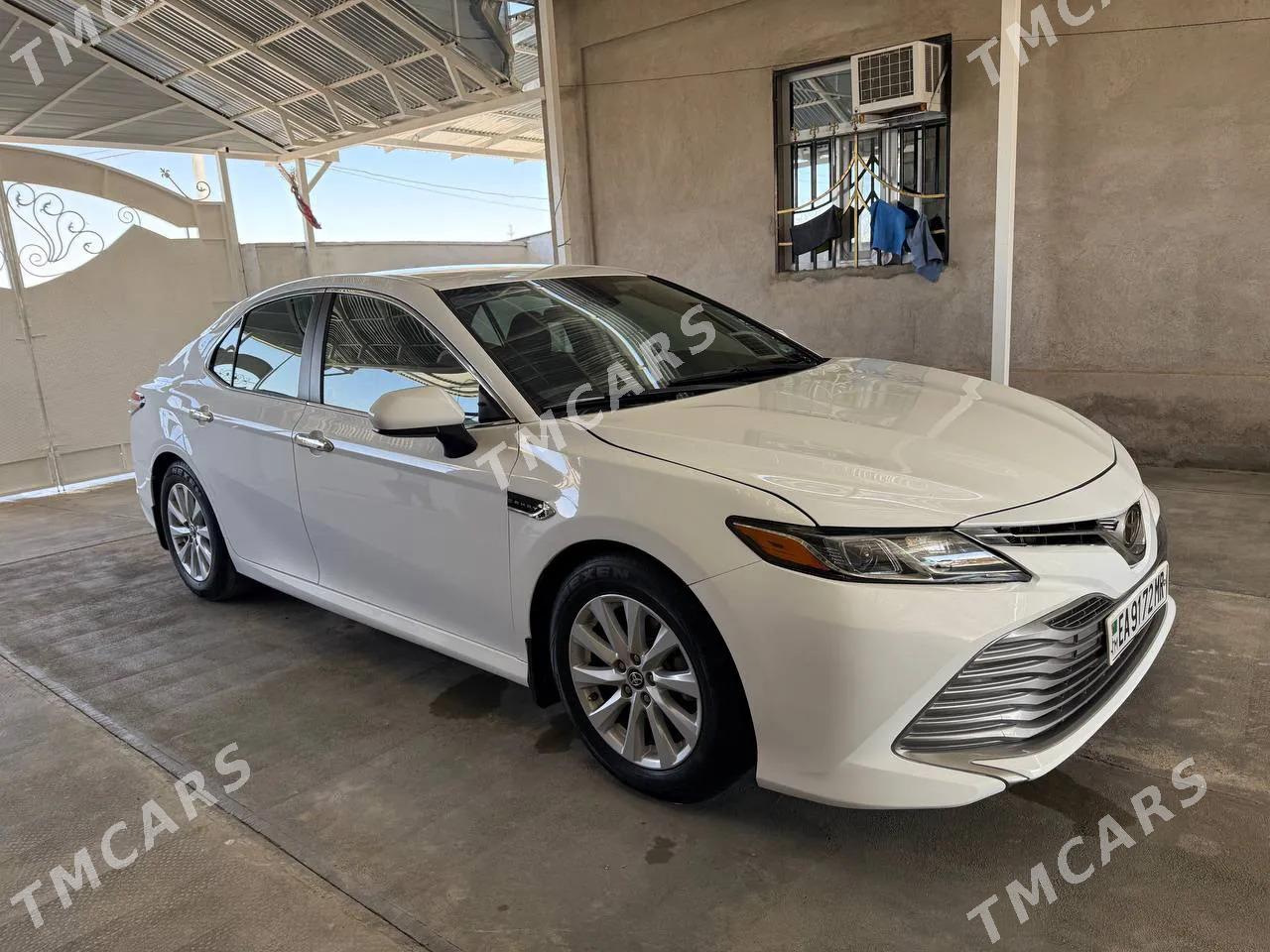 Toyota Camry 2019 - 310 000 TMT - Тагтабазар - img 4