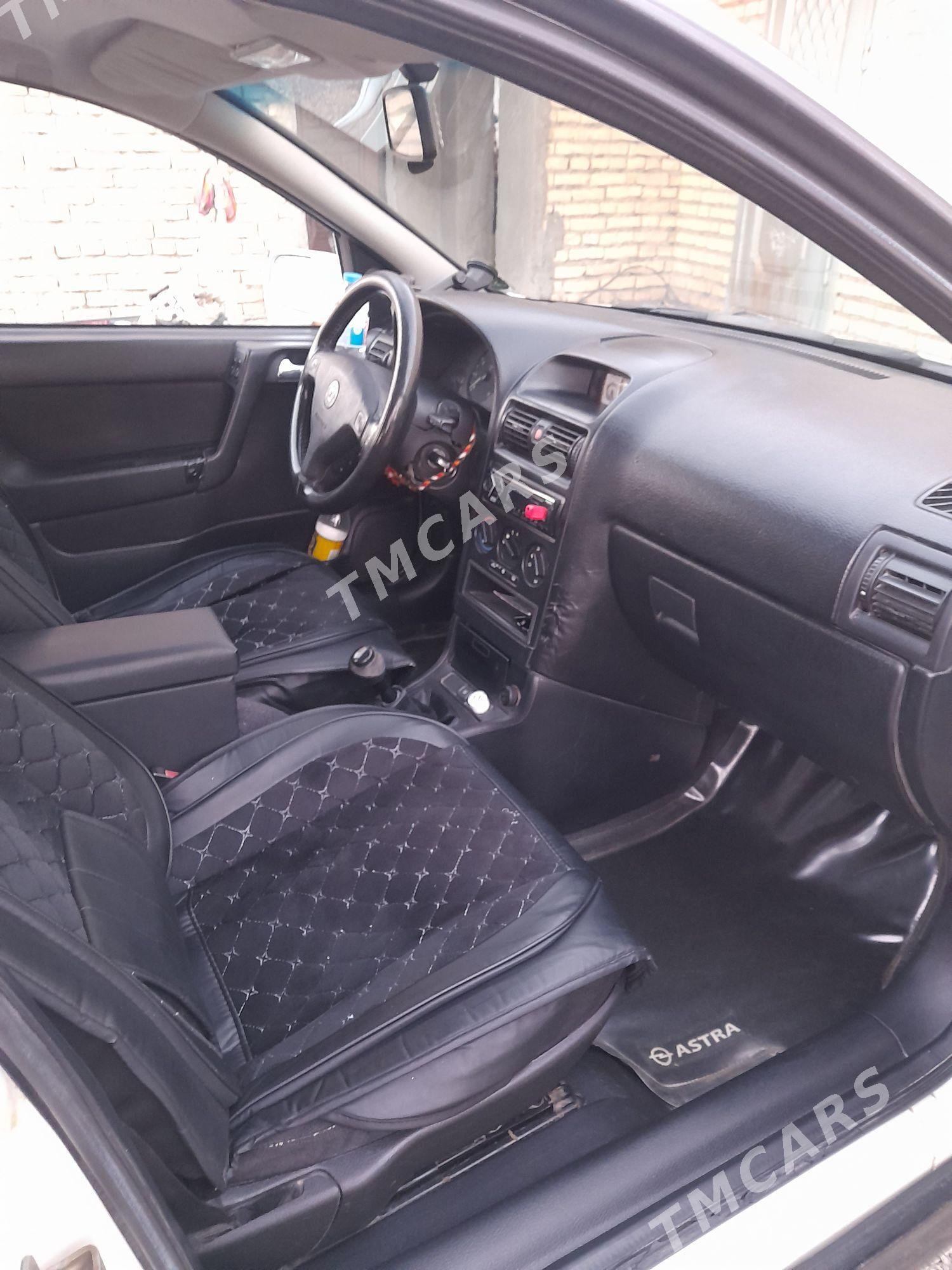 Opel Astra 2000 - 76 000 TMT - Кака - img 3