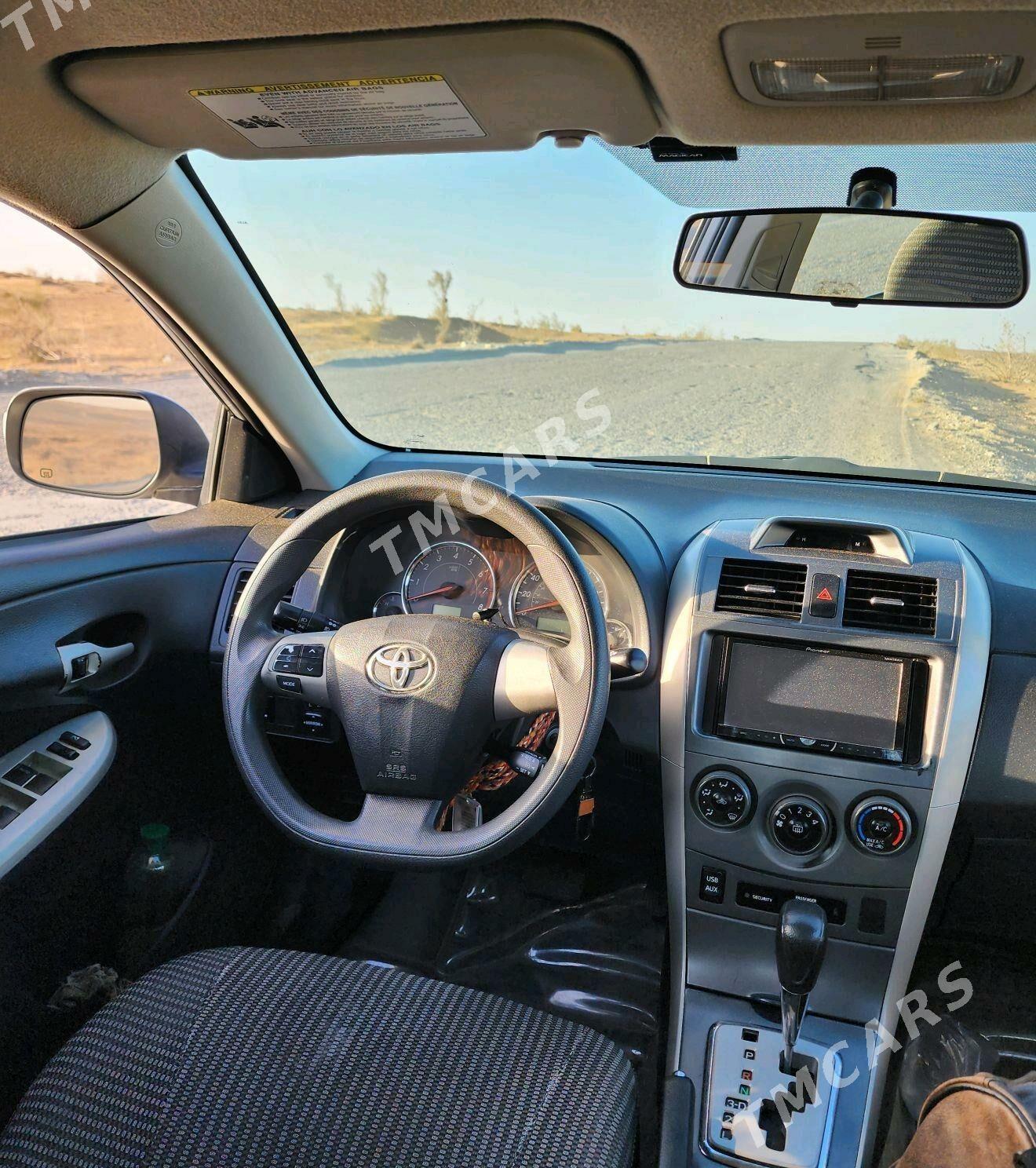 Toyota Corolla 2012 - 159 000 TMT - Дашогуз - img 3